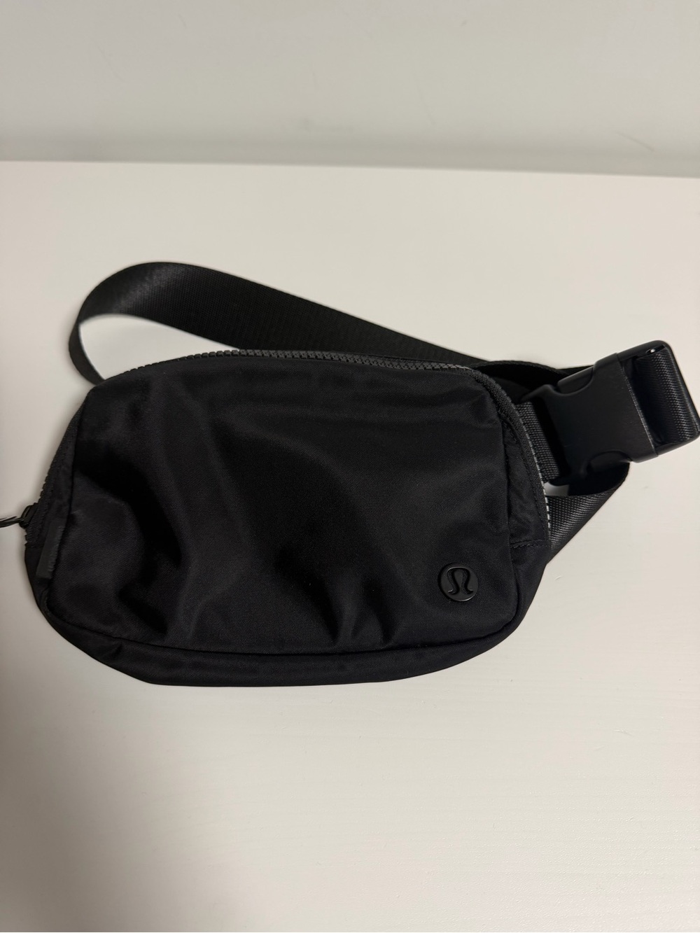 lululemon Everwhere Belt Bag 1L